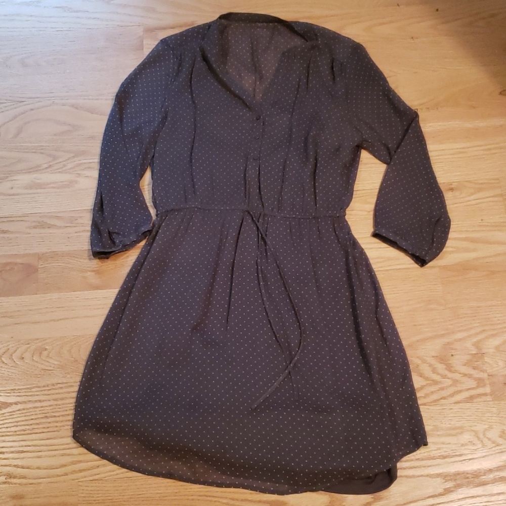 Grey dotted dress